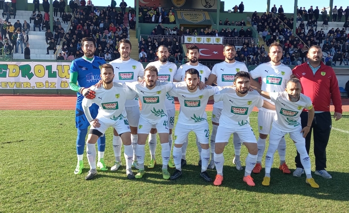 Sporun kalbi Körfezde Edremit'te atıyor.  Gömeç karşısında Edremit 2-0 (maç bitti)