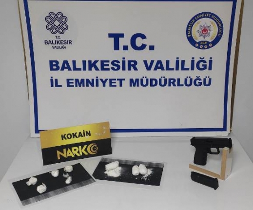 Ayvalık’ta polisten kokain operasyonu