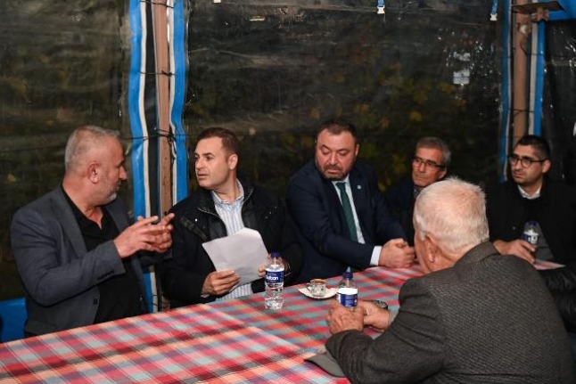 Başkan Akın, seyyah gibi! O köy bizim, bu köy bizim sorun dinliyor!