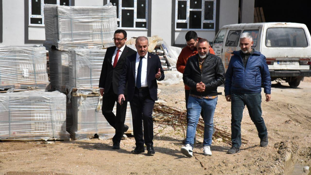 Bandırma’da eğitim yatırımları tüm hızıyla devam ediyor