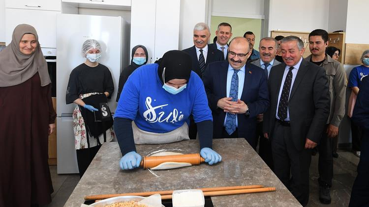 Turizm Haftasında Zarafet Atölyesinde Yöresel Lezzetler Tanıtıldı