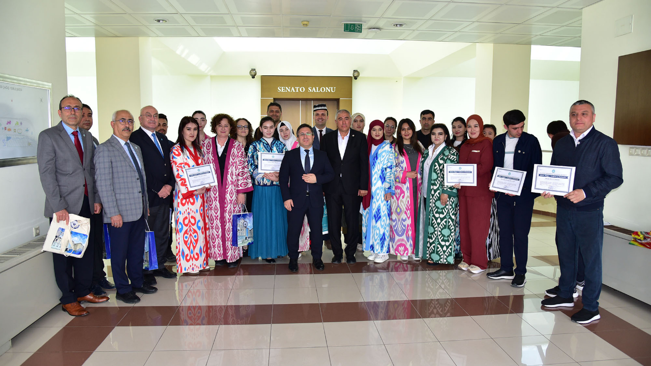 Özbekistan Eczacılık Eğitim ve Araştırma Enstitüsü BAÜN’de