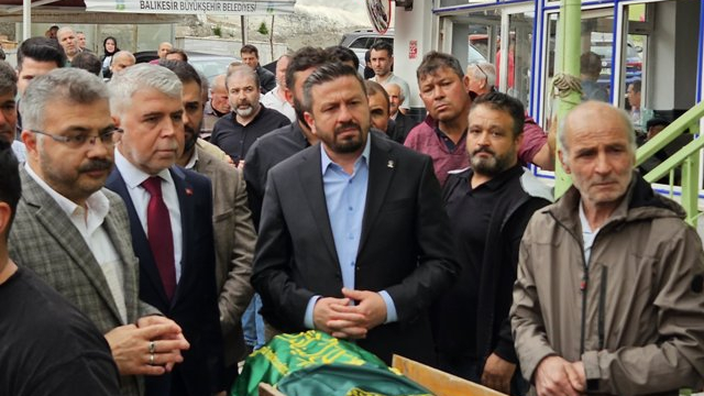 Doğalgaz patlamasında hayatını kaybeden Yusuf Erbaş, son yolculuğuna uğurlandı
