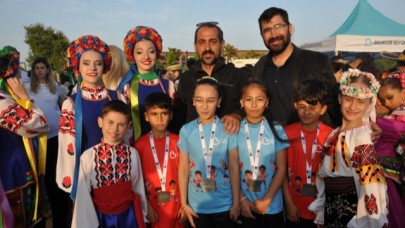 Fazlıca İlkokulu başarıdan başarıya koşuyor