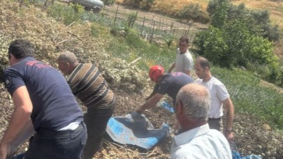 Sındırgı korkunç olay! Koyun damı çöktü, 140 hayvandan 2’si telef oldu. Hayvanları itfaiye ekipleri kurtardı