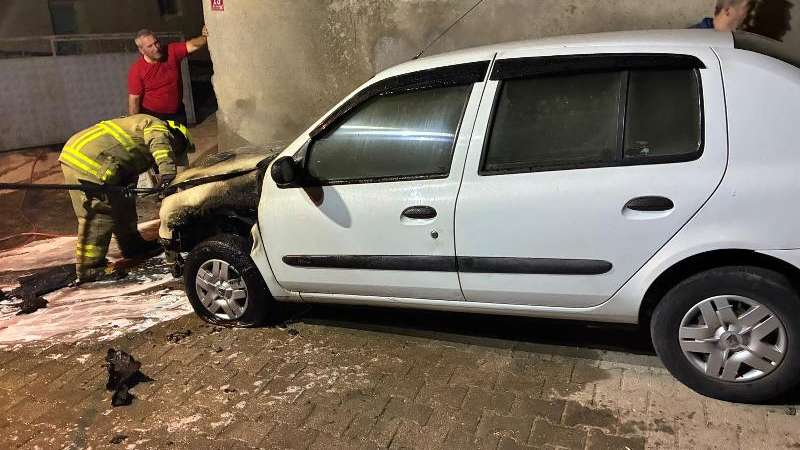 Susurluk'ta araç yangını