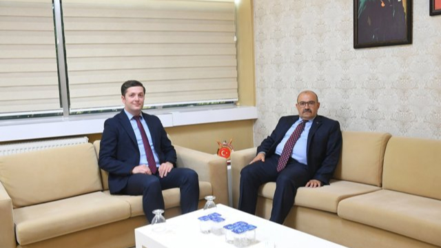 Vali Ustaoğlu'na İl Sağlık Müdürlüğü’nde sıcak karşılama