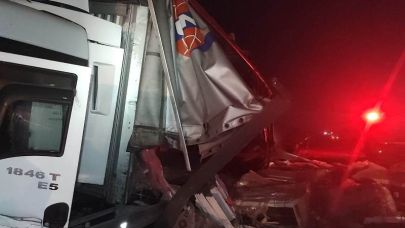 Karayolu savaş alanına döndü. Susurluk’ta Kaza: 1 Yaralı