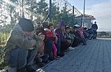 Çanakkale’de kamyonet kasasında 49 mülteci yakalandı