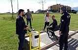 Sokağa çıkma kısıtlaması öncesi polis denetim ve uyarıları arttırdı