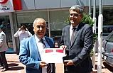 Kızılay Edremit Şubesi plaket ile ödüllendirildi