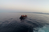 Ayvalık’ta 63 düzensiz göçmen kurtarıldı