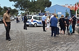 Ayvalık’ta halk pazaryerlerine koştu