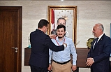 Başkan Yılmaz, başarıyı ödüllendirdi