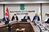 Başkan Yılmaz’dan Karesi ve Altıeylül’e sıcak asfalt   