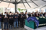 Poyrazlı'nın annesi hayatını kaybetti