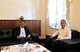 AK Parti Siirt Milletvekili Osman Ören, Edremit Kaymakamı Turgay Ünsal’ı ziyaret etti.