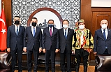 Vali Şıldak’a Kırmızı Dipli Mumla Davet