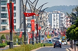 Aliağa, Büyük Zafer için Bayraklarla donattı.