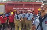 Eşinin doğum gününü yangın yerinden böyle kutladı