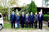  Edremit'te ilçe milli eğitim kurucu müdürlerine onur plaketi  