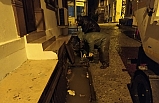 Ayvalık'ta ekipler canını dişine takarak çalışıyor