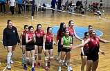 Ayvalıkgücü play off’a göz kırpıyor
