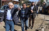 Başkan Deveciler Yol Yapım Çalışmalarını İnceledi