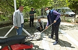 İş insanı çizgileri çizdi, cemaatin gönlünü kazandı