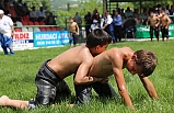 İvrindi'de kıran kırana güreş
