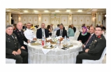 Vali Şıldak Şehit Aileleri ve Gazilerle Yemekte Bir Araya Geldi 