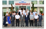 Müdür Özbilgiç’e Veda Yemeği 