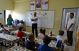 Uyum Haftasında Öğrenciler Derste Bir Araya Geldi
