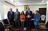 Öğrenci yazarı Kaymakam Özderin kabul etti