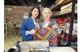 Gül hanım Çöpe Atılan Halı ve Kilimleri geri dönüştürüyor