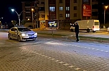 Edremit’te koyun sürüsü bulvarı kapattı  