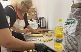 Edremit'te romanlar pastacılığı sevdi