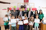 Edremit'te öğrencilerin karne sevinci görülmeye değerdi