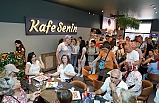 “Kafe Senin”, Hizmete Girdi 