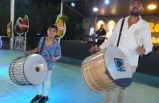 Burhaniye’de 13 yaşındaki çocuk başarılı davulcu oldu