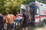 Edremit’te kanyondan düşen kişinin yardımına itfaiye ekipleri koştu.