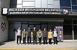 Bandırma’da yüzlerce sokak hayvanına şifa olduk