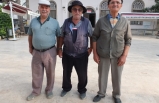 Burhaniye’de cami cemaati sesini duyuracak yetkili arıyor