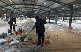 ​​​​​​​Karesi ’de Köşe Bucak Temizlik Sürüyor