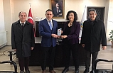 Burhaniye’de Kaymakam Memiş’e Vergi Haftası ziyareti