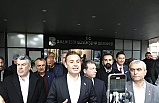 CHP’li Ahmet Akın Büyükşehir Çalışanlarıyla Bir Arada:"Kimsenin Ekmeğiyle Oynanmayacak"