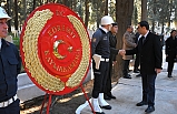 Muhammed Vurmaz Şehitlerin Mezarlarını Ziyaret Etti