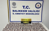 Ayvalık'ta narkotik polisi uyuşturucu hap satıcısını kıskıvrak yakaladı