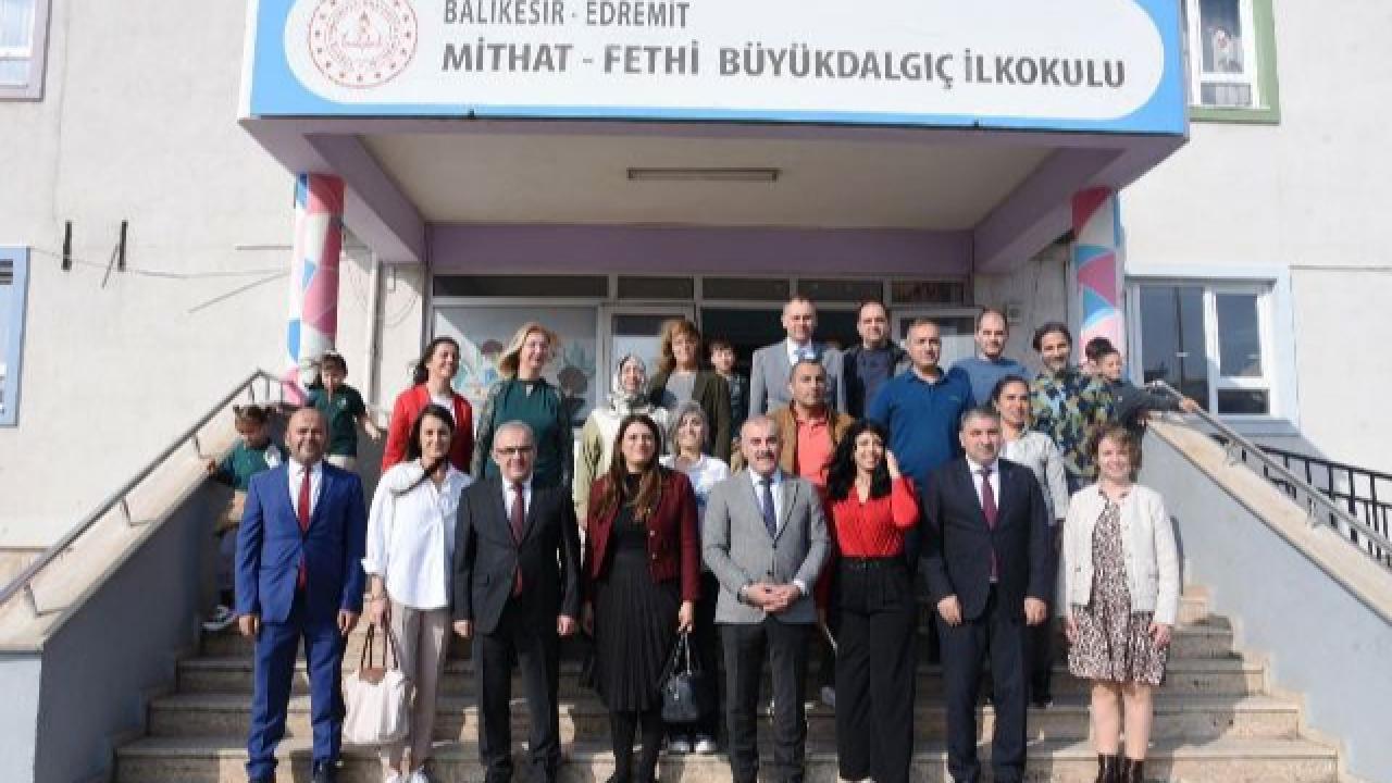 Balıkesir İl Müdürü Murat Demir'den Edremit'te Okul Ziyaretleri