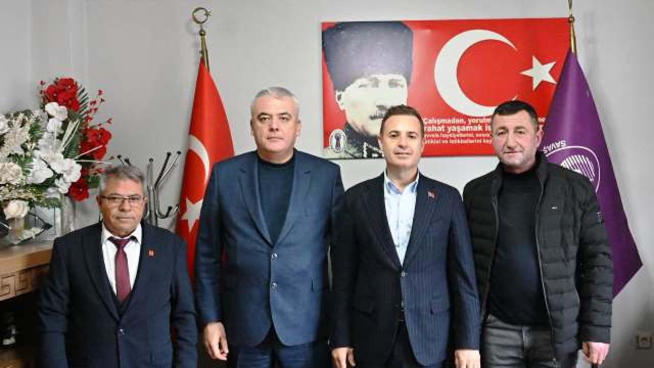 Akın'dan Savaştepe'ye çıkarma